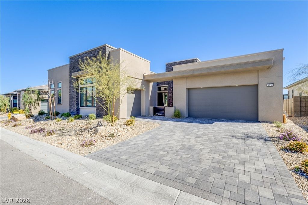 Image 7 of property listing at 4750 Outlook Peak Street, Las Vegas, NV 89135