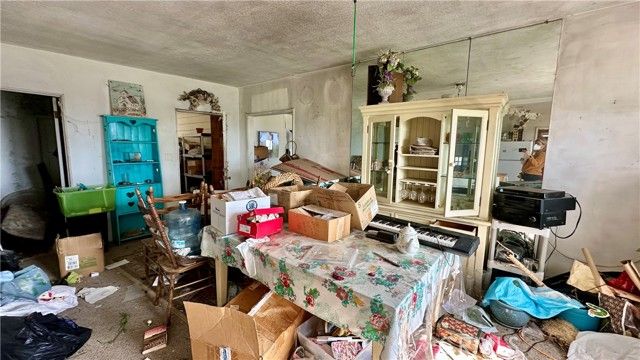 11531 Vimy Road, Granada Hills (los Angeles), CA 91344