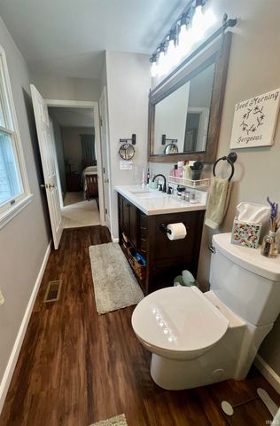 954 E Sellers Road, Upland, IN 46989