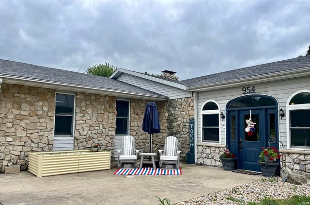 954 E Sellers Road, Upland, IN 46989