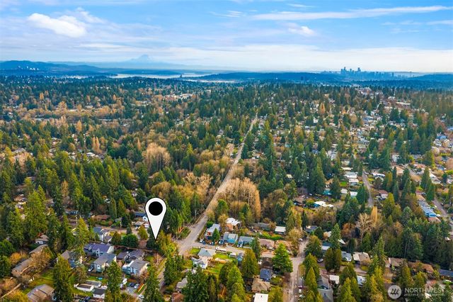 1504 NE 107th Street, Seattle, WA 98125