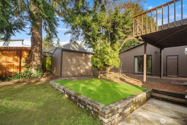 1504 NE 107th Street, Seattle, WA 98125