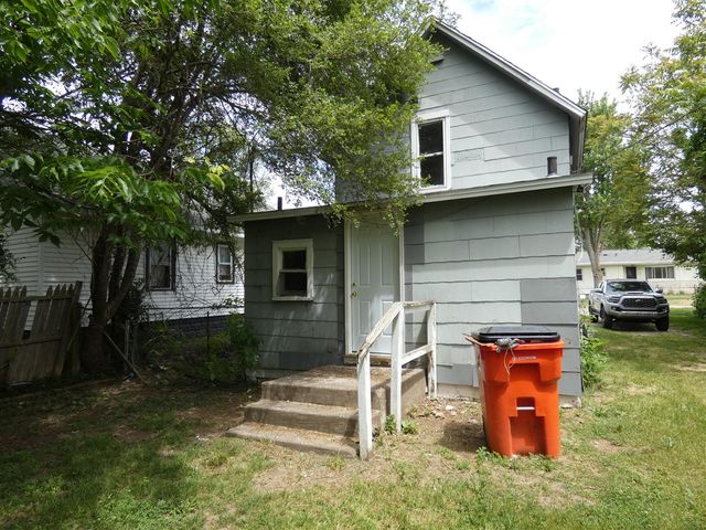 1084 Hurd Avenue, Benton Harbor, MI 49022