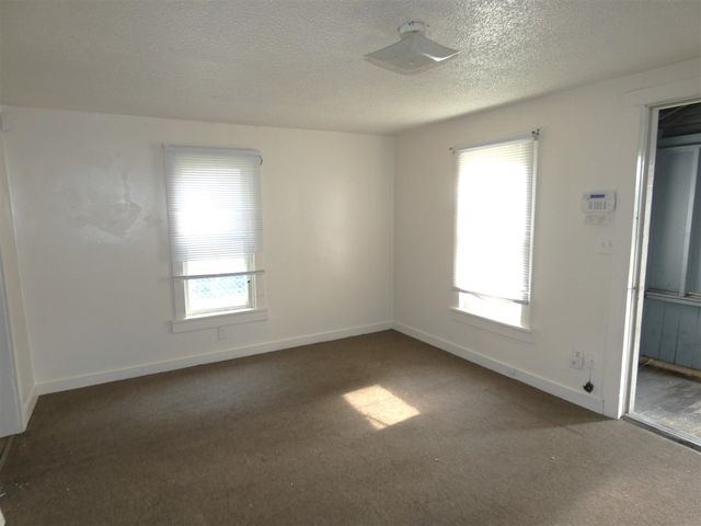 1084 Hurd Avenue, Benton Harbor, MI 49022