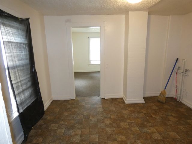 1084 Hurd Avenue, Benton Harbor, MI 49022