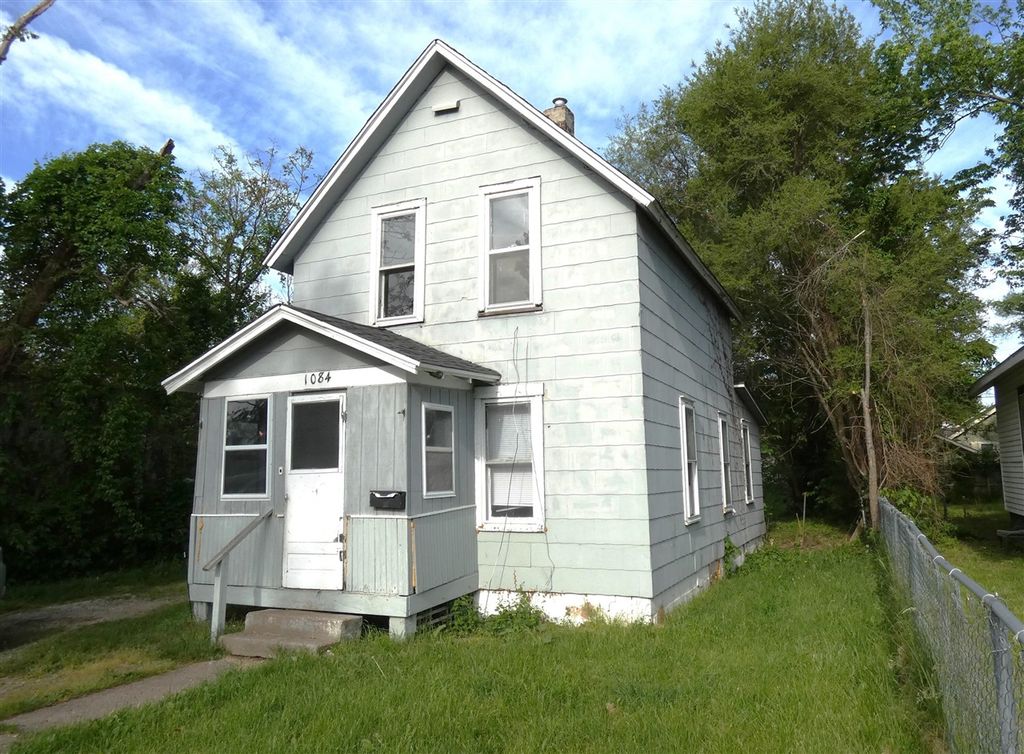 1084 Hurd Avenue, Benton Harbor, MI 49022