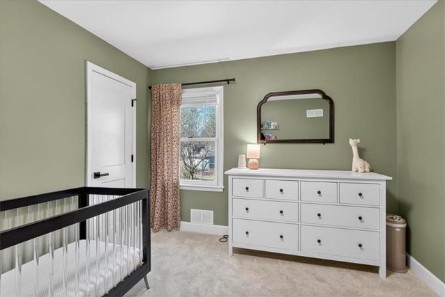 7616 W 98th Terrace, Overland Park, KS 66212