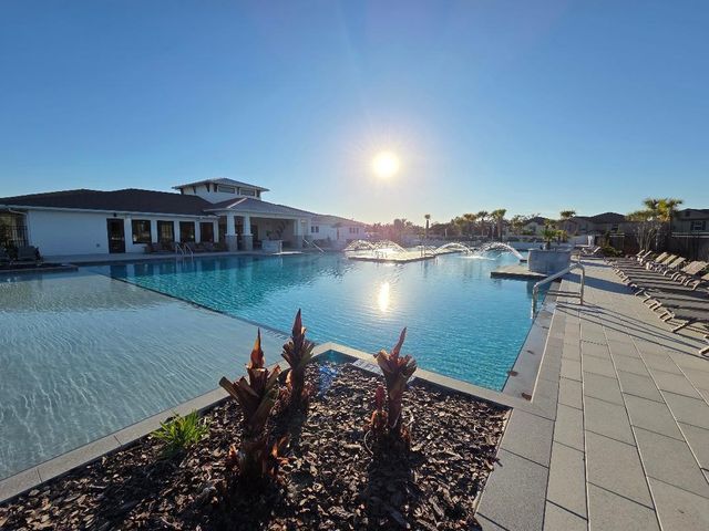 36379 GARDEN WALL WAY, Zephyrhills, FL 33541