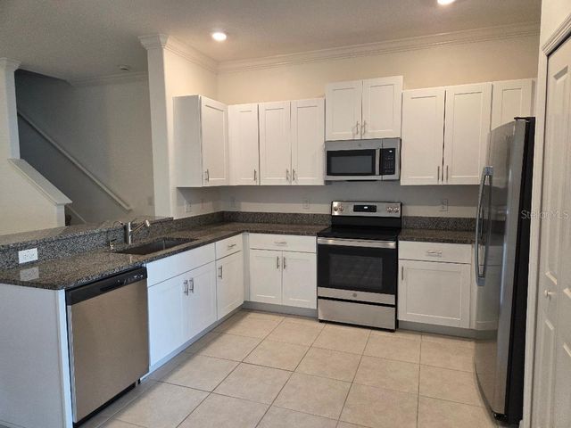 36379 GARDEN WALL WAY, Zephyrhills, FL 33541