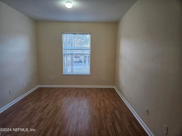 7801 POINT MEADOWS Drive 2101, Jacksonville, FL 32256