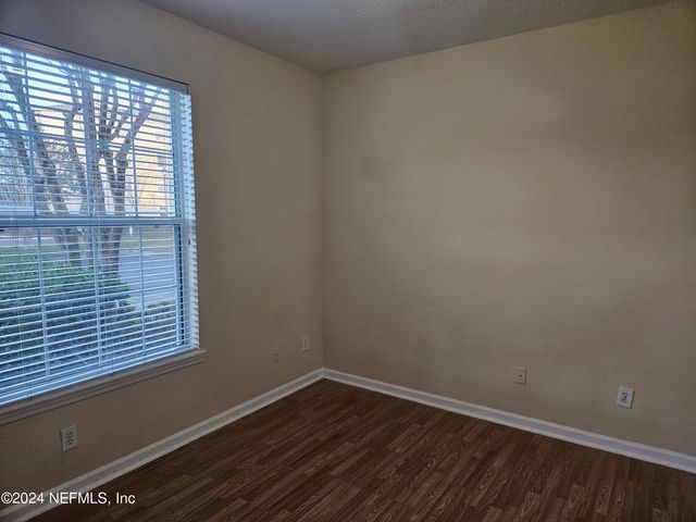 7801 POINT MEADOWS Drive 2101, Jacksonville, FL 32256