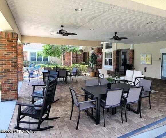 7801 POINT MEADOWS Drive 2101, Jacksonville, FL 32256