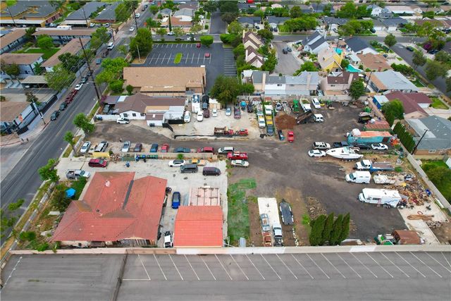 803 S Sullivan, Santa Ana, CA 92704