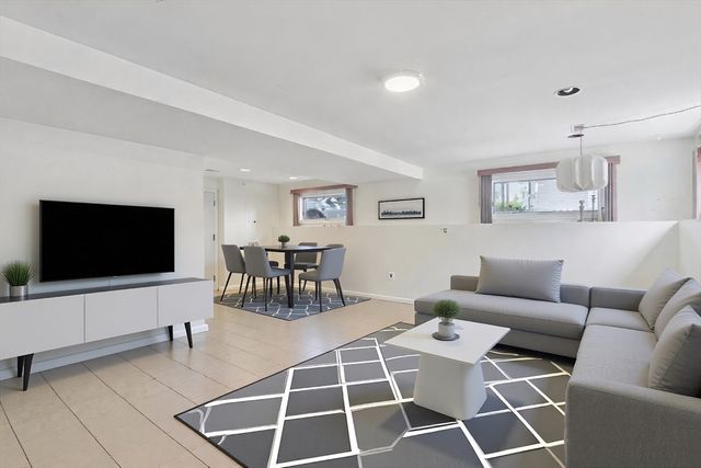 309 Beacon St,, Somerville, MA 02143