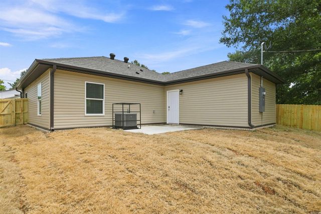 918.5 W 23 Rd Street, North Little Rock, AR 72114