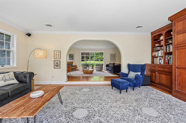 488 Strawtown Road, West Nyack, NY 10994