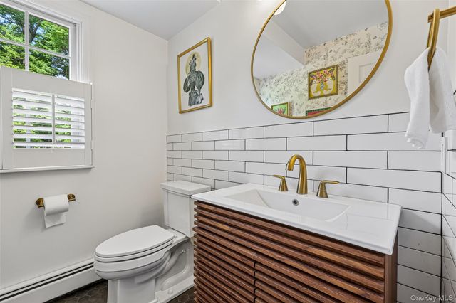 488 Strawtown Road, West Nyack, NY 10994