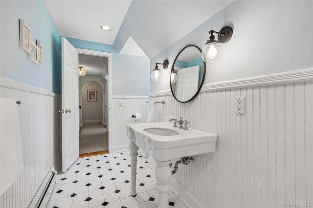 488 Strawtown Road, West Nyack, NY 10994