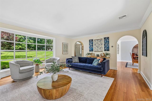 488 Strawtown Road, West Nyack, NY 10994