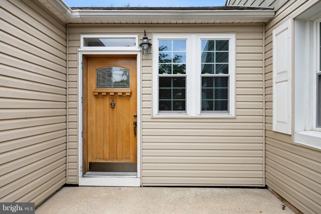 125 RHODE ISLAND AVE, Cherry Hill, NJ 08002