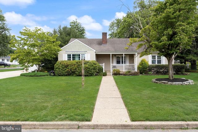 125 RHODE ISLAND AVE, Cherry Hill, NJ 08002