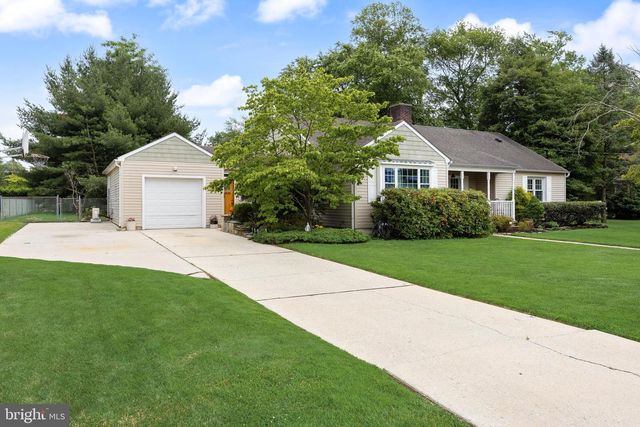 125 RHODE ISLAND AVE, Cherry Hill, NJ 08002