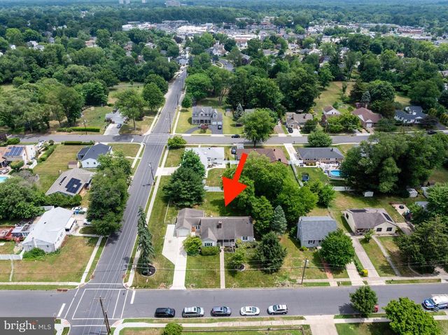 125 RHODE ISLAND AVE, Cherry Hill, NJ 08002