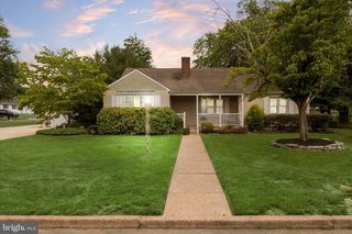 125 RHODE ISLAND AVE, Cherry Hill, NJ 08002