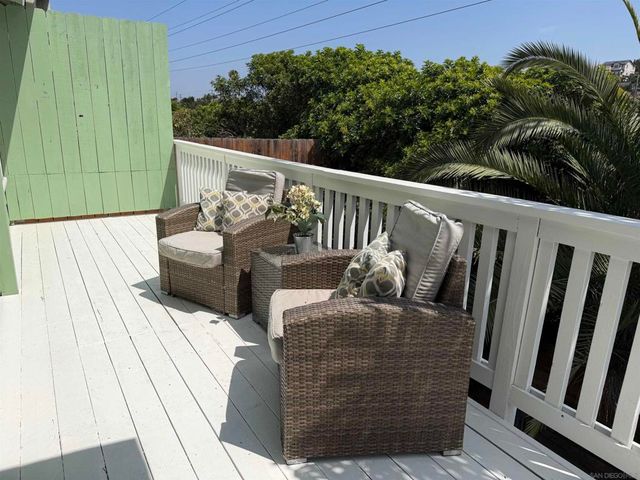 3542 Wawona Dr, San Diego, CA 92106