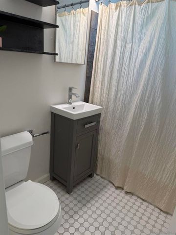 3542 Wawona Dr, San Diego, CA 92106