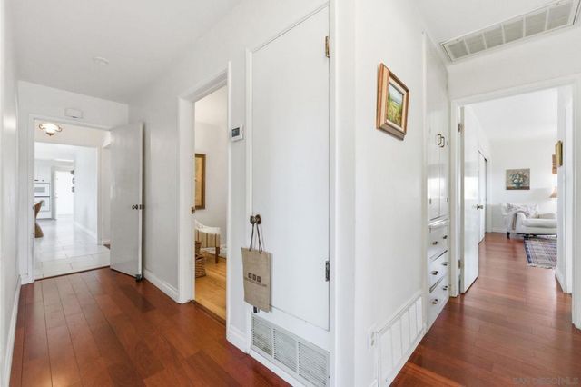 4171 Conrad Dr, Spring Valley, CA 91977