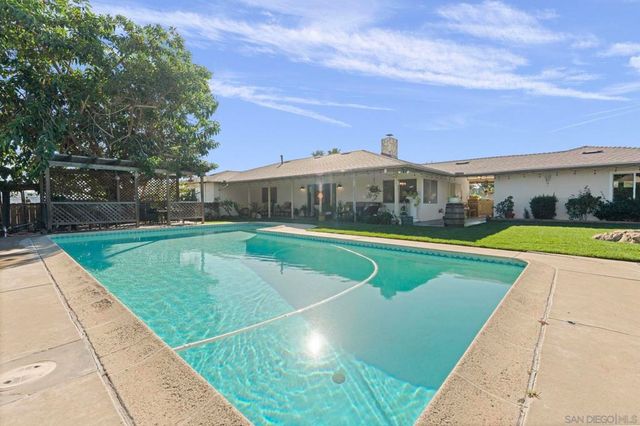 4171 Conrad Dr, Spring Valley, CA 91977