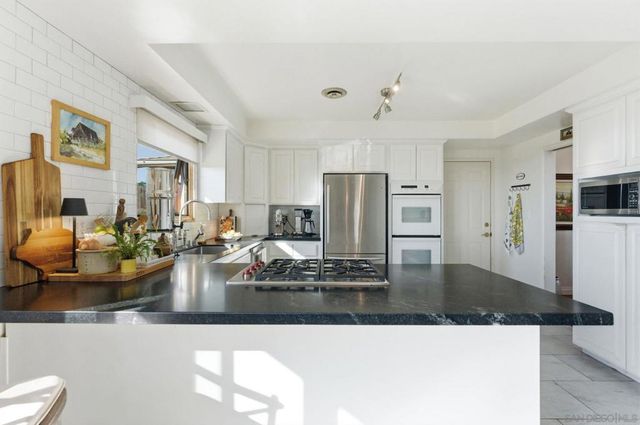 4171 Conrad Dr, Spring Valley, CA 91977