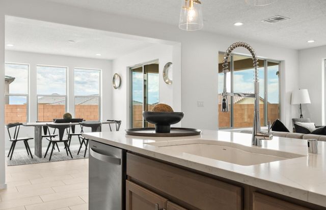 3024 Opalo Road SE, Rio Rancho, NM 87124