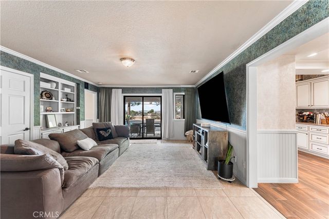 5641 Hickory Street, Palmdale, CA 93551