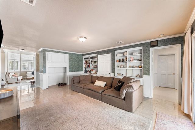 5641 Hickory Street, Palmdale, CA 93551