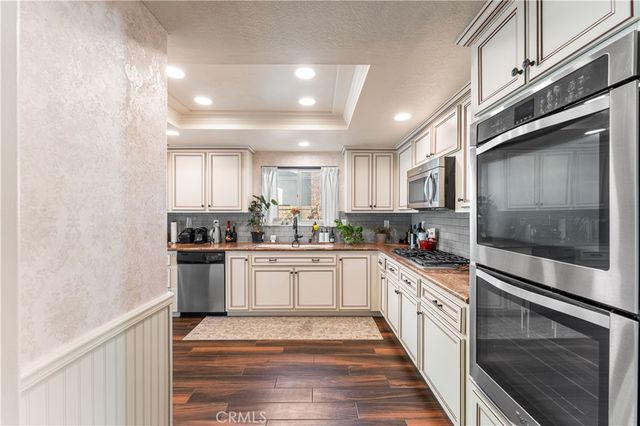 5641 Hickory Street, Palmdale, CA 93551