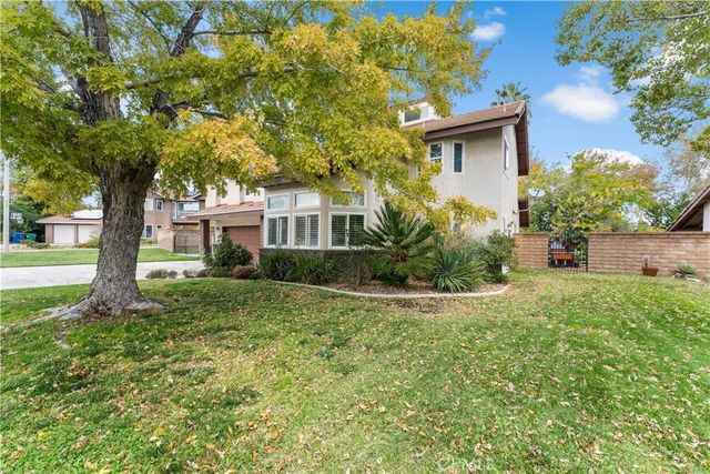 5641 Hickory Street, Palmdale, CA 93551