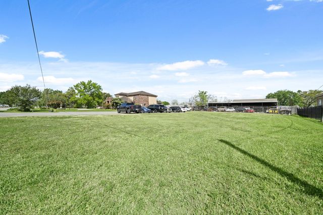 527 Pampa Street, Pasadena, TX 77504