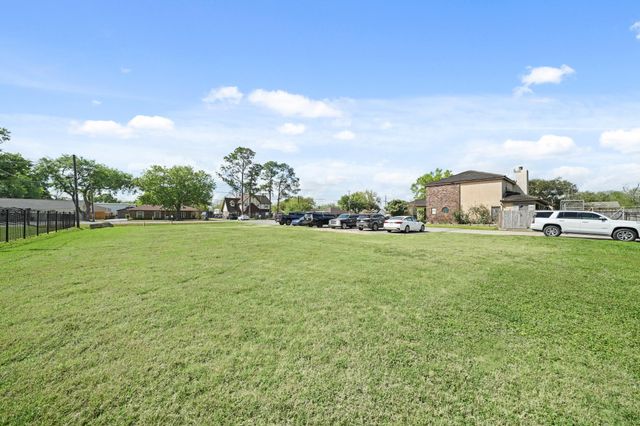 527 Pampa Street, Pasadena, TX 77504