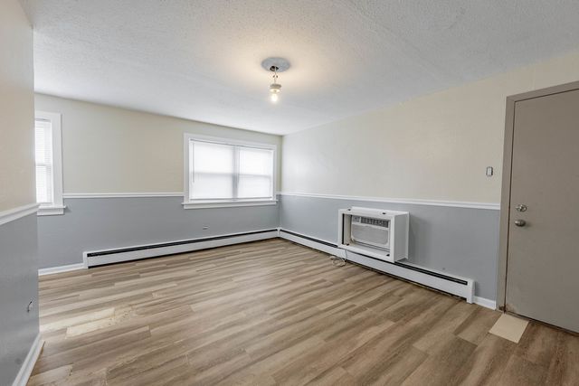 5508 W 55th Street 1, Chicago, IL 60638