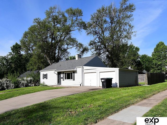 1514 N 70 Avenue, Omaha, NE 68104