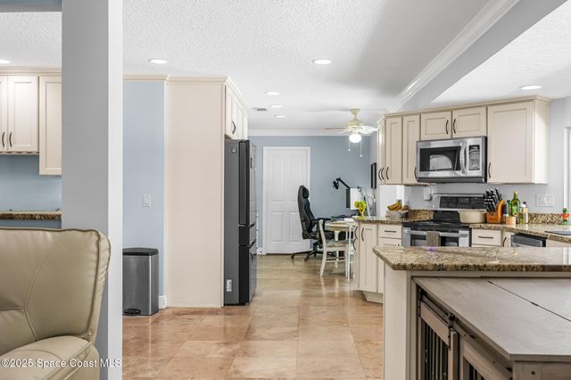 430 Rio Lane, Indialantic, FL 32903