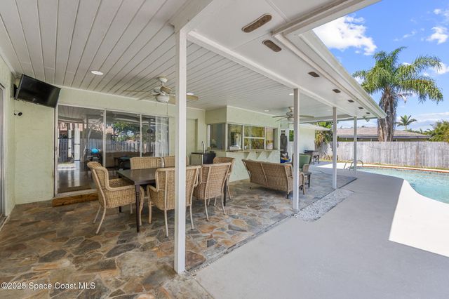 430 Rio Lane, Indialantic, FL 32903