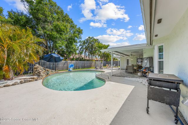 430 Rio Lane, Indialantic, FL 32903