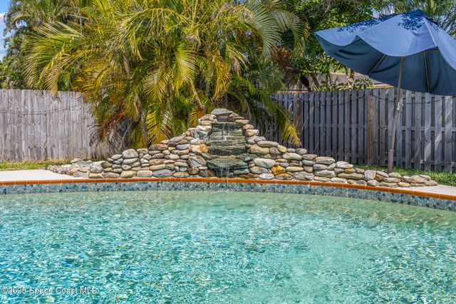 430 Rio Lane, Indialantic, FL 32903