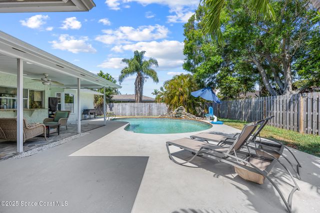 430 Rio Lane, Indialantic, FL 32903