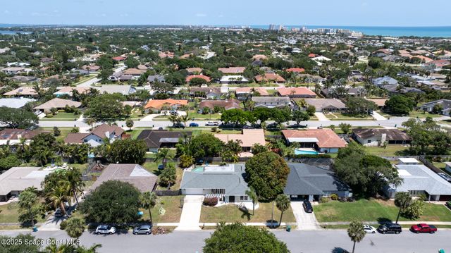 430 Rio Lane, Indialantic, FL 32903