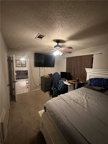 628 San Mario Court, College Station, TX 77845