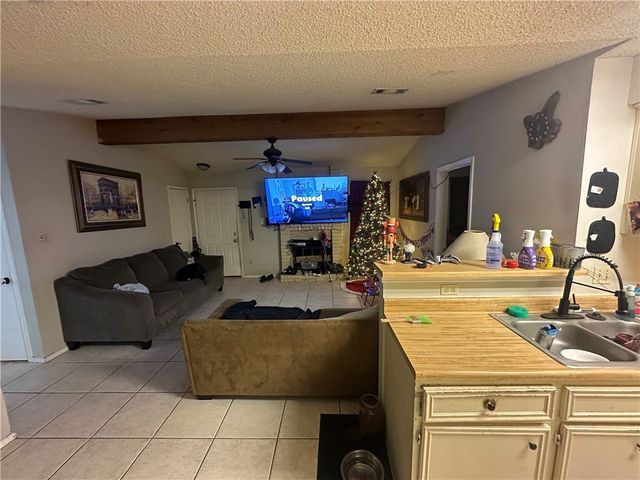 628 San Mario Court, College Station, TX 77845